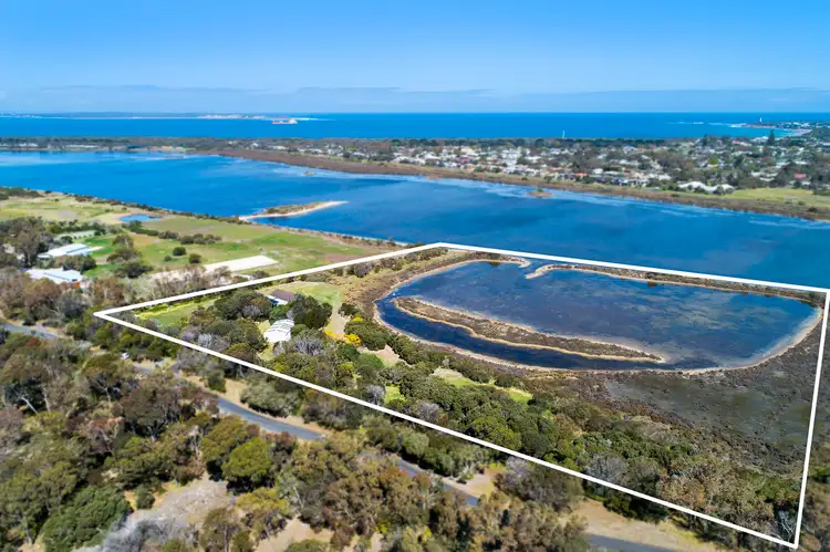 4 McDonald Road, Queenscliff VIC 3225