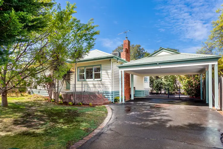 Second view of Homely house listing, 3 Maurice Avenue, Ringwood VIC 3134