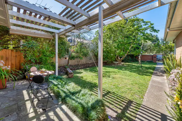 8 Cromwell Court, Blackburn VIC 3130