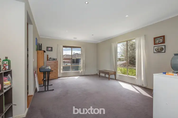 Fourth view of Homely house listing, 7 Greglyn Court, Mount Clear VIC 3350