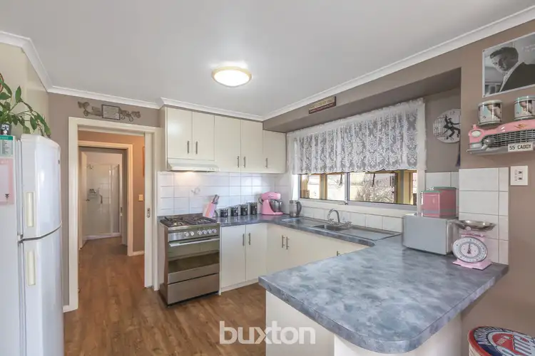 Second view of Homely house listing, 4 Vawyn Court, Sebastopol VIC 3356