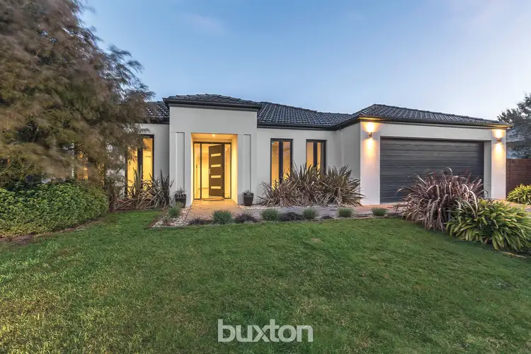10 MacArthur Park Boulevard, Miners Rest VIC 3352