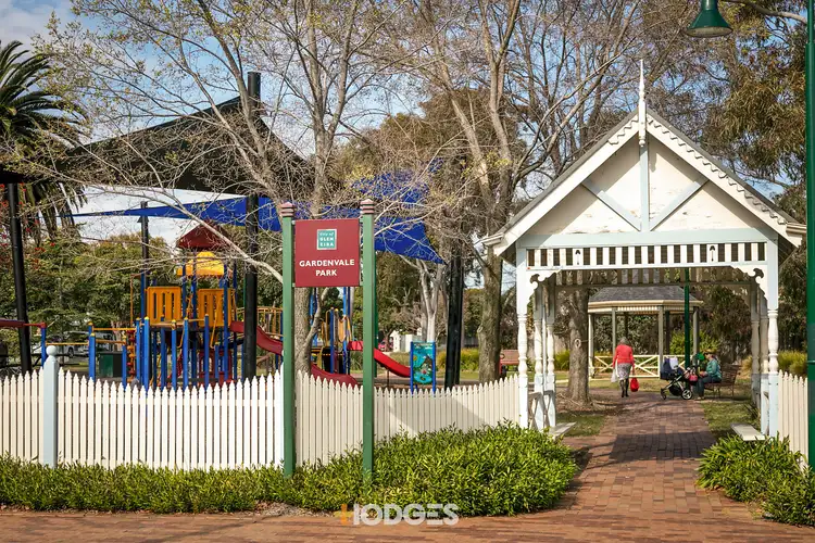 Sixth view of Homely apartment listing, 5/33 Gardenia Road, Elsternwick VIC 3185