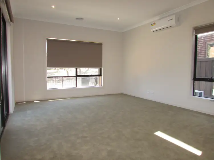 Fourth view of Homely house listing, 7 Stables Circuit, Doncaster VIC 3108