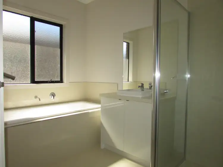 Fifth view of Homely house listing, 7 Stables Circuit, Doncaster VIC 3108