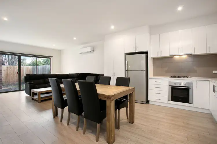 4/31 Kelvinside  Road, Noble Park VIC 3174