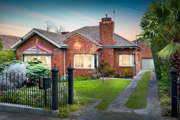 81 Roslyn Street, Burwood VIC 3125