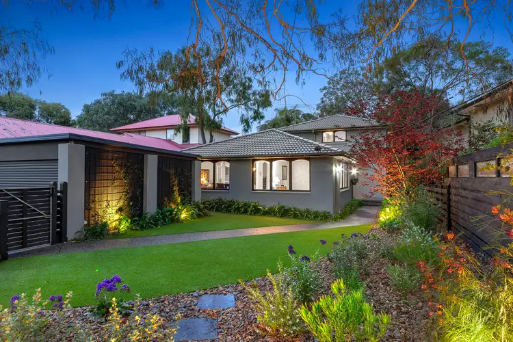 16 Morey Road, Beaumaris VIC 3193