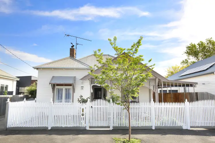 19 Walker Street, Rippleside VIC 3215