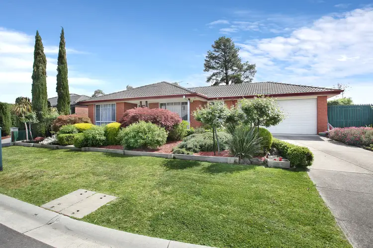 16 Rebecca Mac Court, Hallam VIC 3803