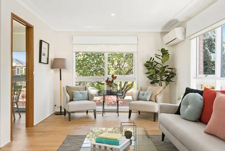 Second view of Homely unit listing, 1/20 Magnolia Road, Ivanhoe VIC 3079