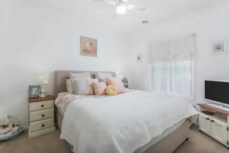 Sixth view of Homely house listing, 6 Macalister Place, Pakenham VIC 3810