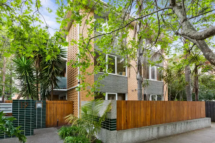 3/19 Tiuna Grove, Elwood VIC 3184