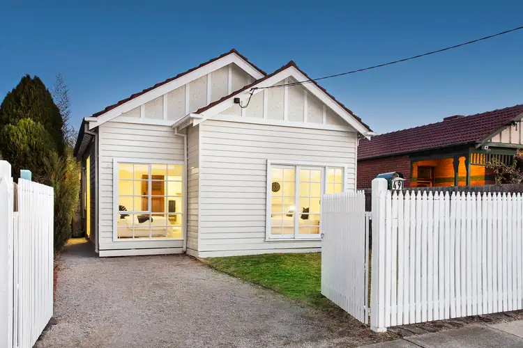 49 Blackwood Street, Carnegie VIC 3163
