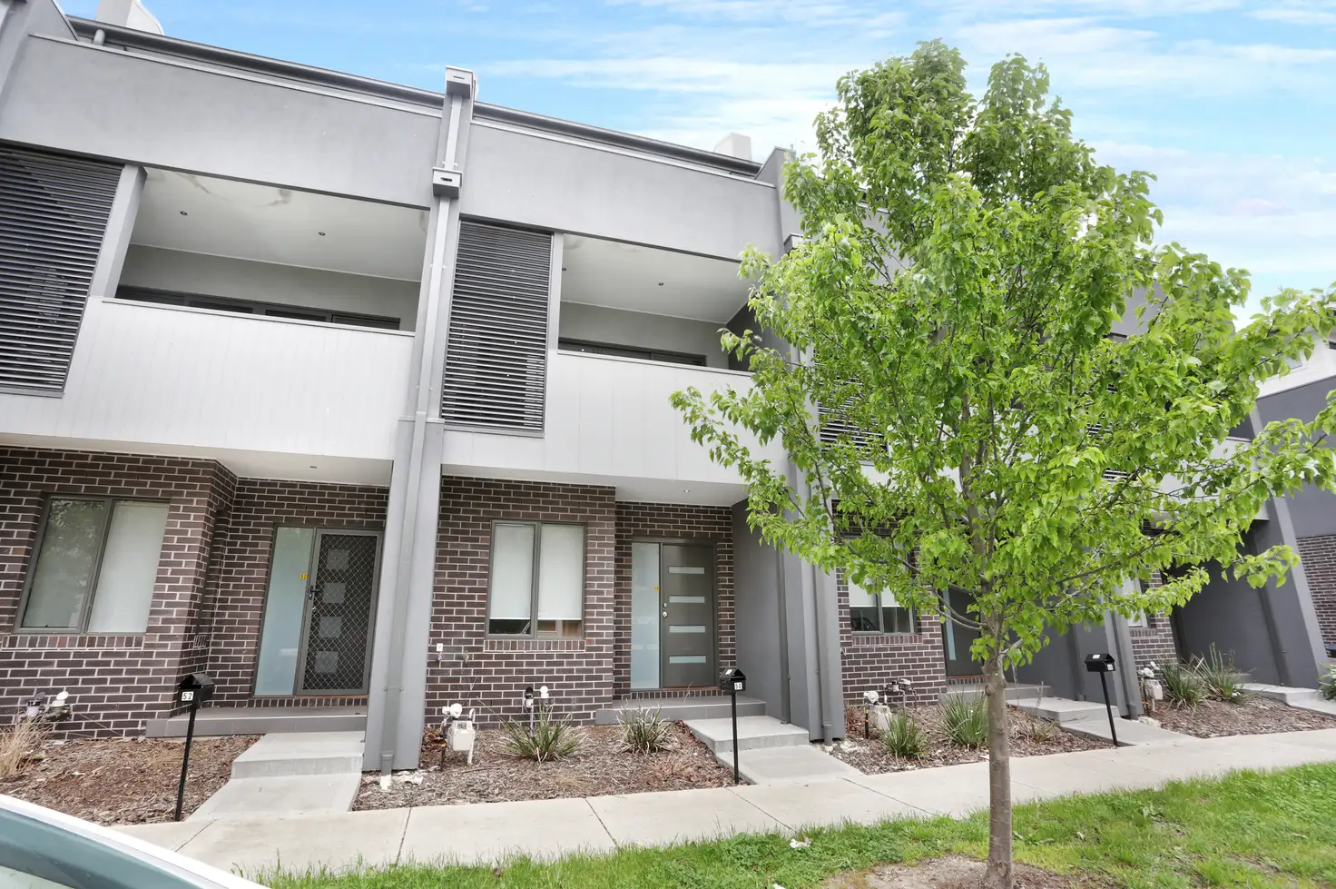 Main view of Homely townhouse listing, 50 Brunswick Crescent, Craigieburn VIC 3064