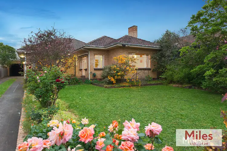 8 Veitch Street, Ivanhoe East VIC 3079