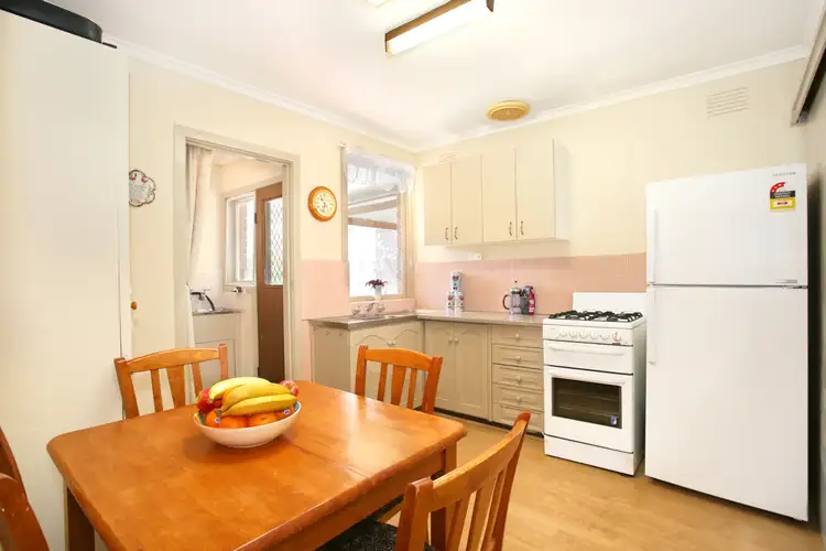 Fifth view of Homely unit listing, 2/26 Broadway, Bonbeach VIC 3196