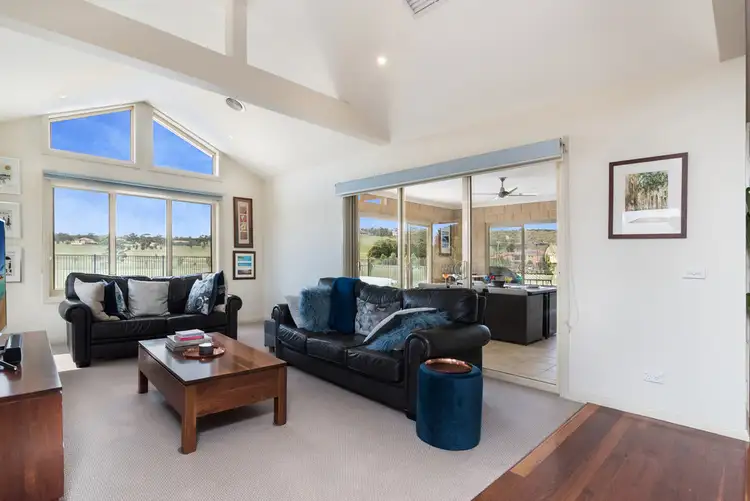 Fifth view of Homely house listing, 3 Cavallo Crescent, Hidden Valley VIC 3756