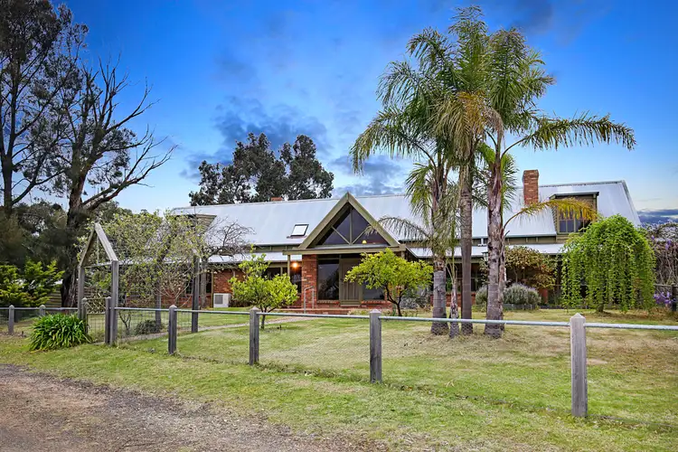 150 Edward Henty Drive, Doreen VIC 3754