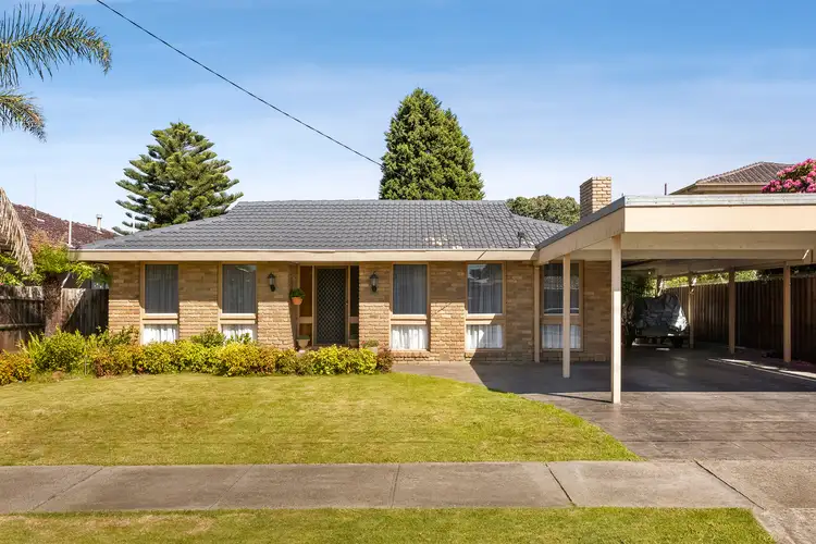 12 Viscount Way, Forest Hill VIC 3131