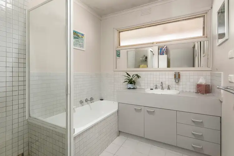 Seventh view of Homely house listing, 12 Viscount Way, Forest Hill VIC 3131