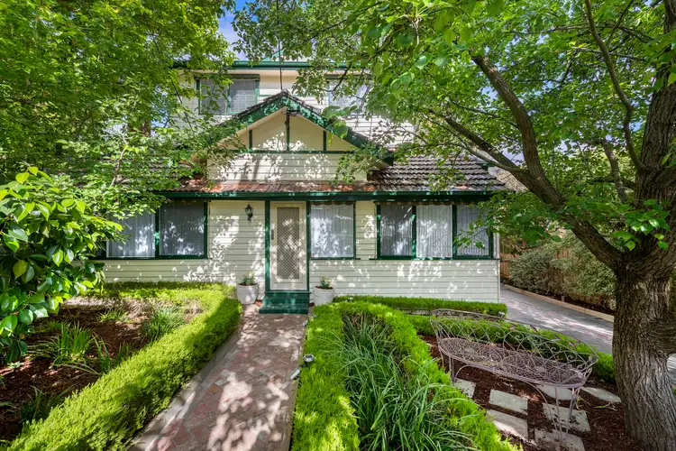 32 Collina Street, Mitcham VIC 3132
