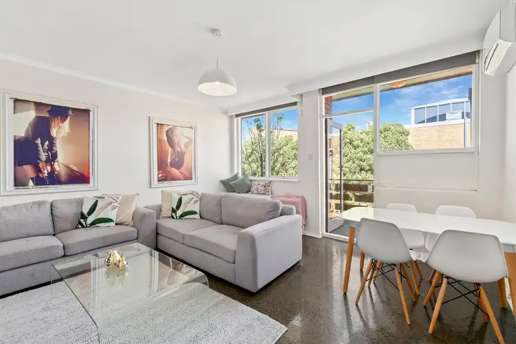 5/35 Dickens Street, Elwood VIC 3184