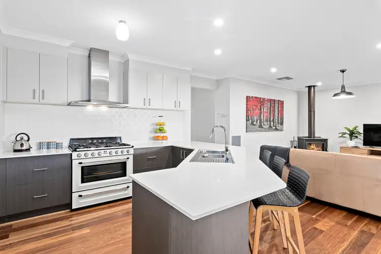 Second view of Homely house listing, 3 Breenview Place, Doreen VIC 3754