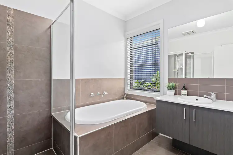 Sixth view of Homely house listing, 3 Breenview Place, Doreen VIC 3754