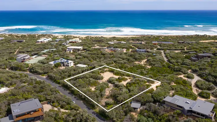 12 Paradise Drive, St Andrews Beach VIC 3941
