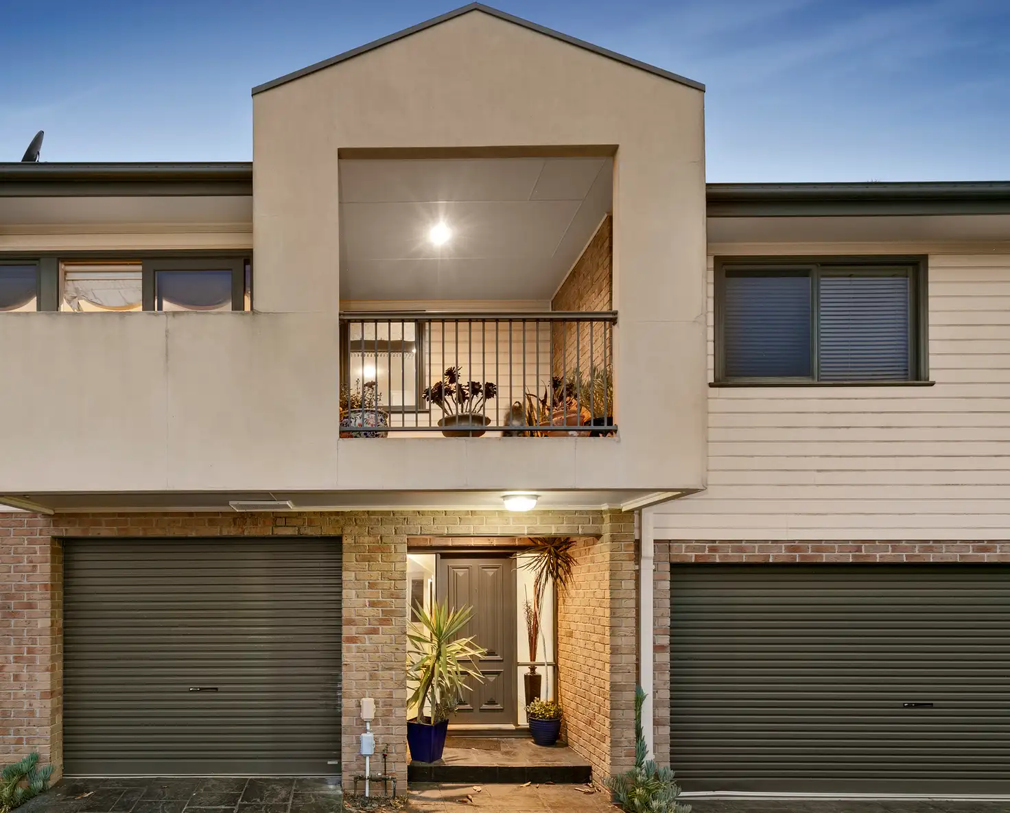 Main view of Homely townhouse listing, 2/1a Feathertop Avenue, Templestowe Lower VIC 3107