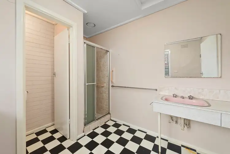 Fifth view of Homely unit listing, 3/24 Station Road, Rosanna VIC 3084