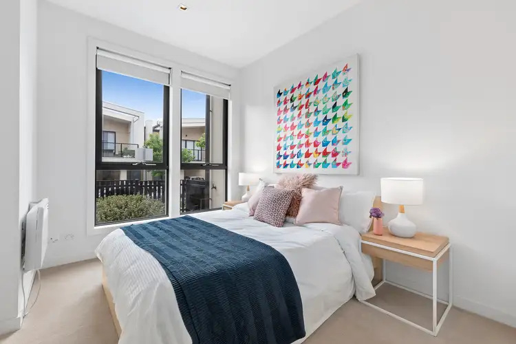 Fifth view of Homely house listing, 10 Oak Terrace, Wheelers Hill VIC 3150