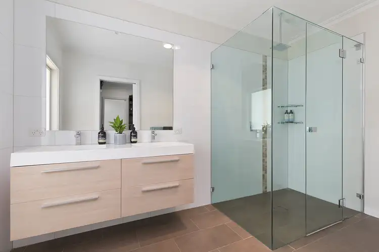 Sixth view of Homely house listing, 17 Janice Street, Macleod VIC 3085