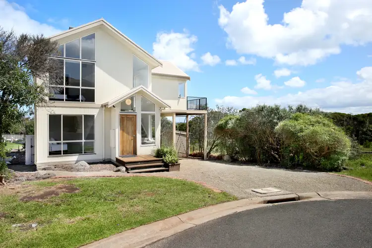 Second view of Homely house listing, 19 The Broadway, San Remo VIC 3925