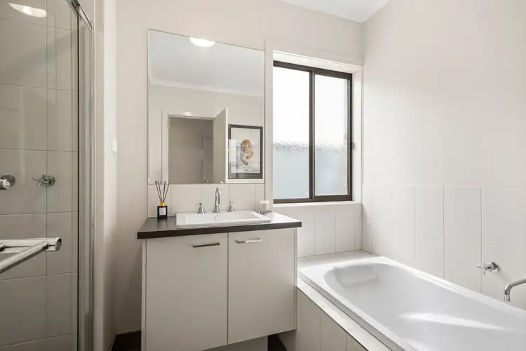 Fifth view of Homely house listing, 3 Destiny View, Mernda VIC 3754