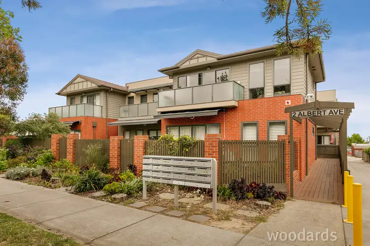 10/2 Albert Avenue, Oakleigh VIC 3166