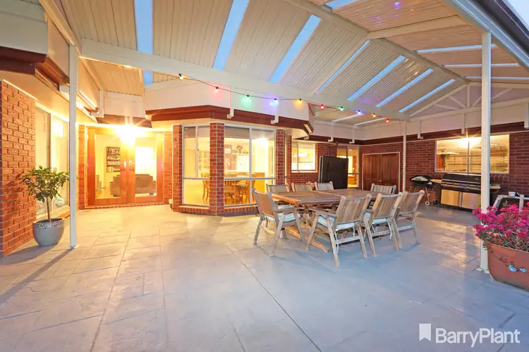37 Hollygreen Close, Rowville VIC 3178