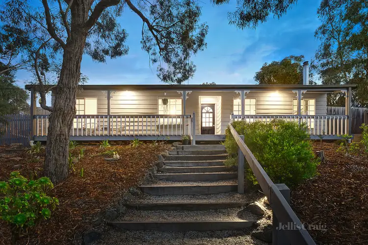 16 St Helena Road, Greensborough VIC 3088