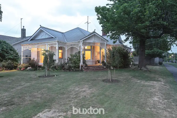 137 Wendouree Parade, Lake Wendouree VIC 3350