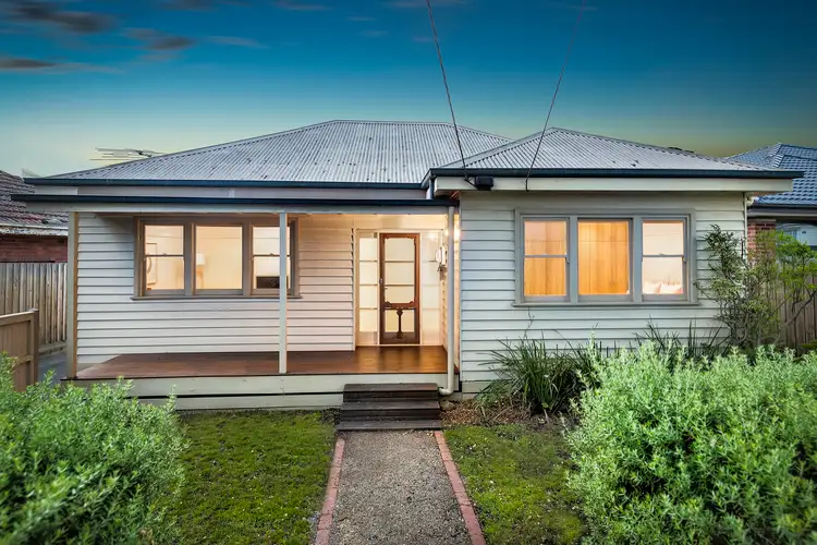 1/28 Malabar Road, Blackburn VIC 3130