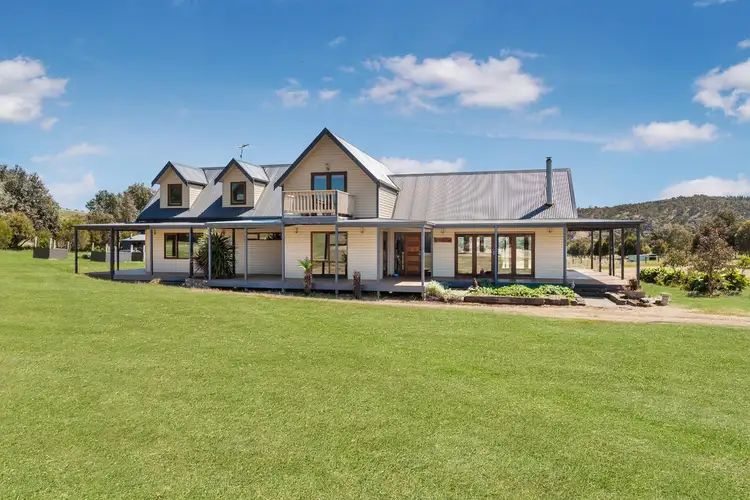 31 Sir Leo Curtis Drive, Wandong VIC 3758
