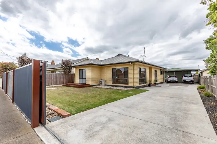 Second view of Homely house listing, 275 Raglan Street, Sale VIC 3850