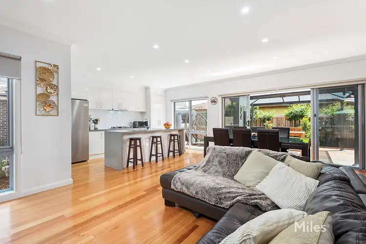 Main view of Homely townhouse listing, 2/422 Lower Plenty Road, Viewbank VIC 3084