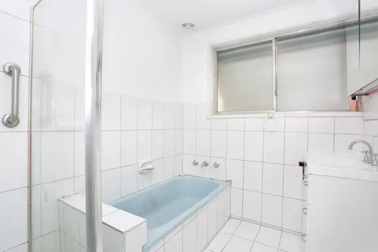 Sixth view of Homely house listing, 17 Payne Street, Gladstone Park VIC 3043
