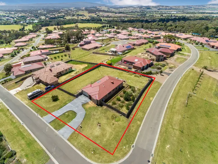 25 Aurina Drive, Hidden Valley VIC 3756
