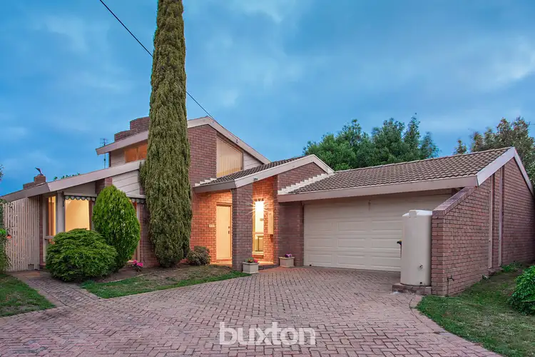 203 Tinworth Avenue, Mount Clear VIC 3350