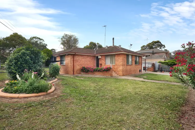 54 Moira Crescent, St Marys NSW 2760