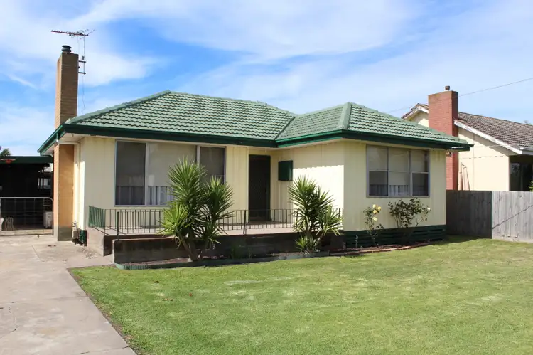 Main view of Homely house listing, 29 Overend Crescent, Sale VIC 3850