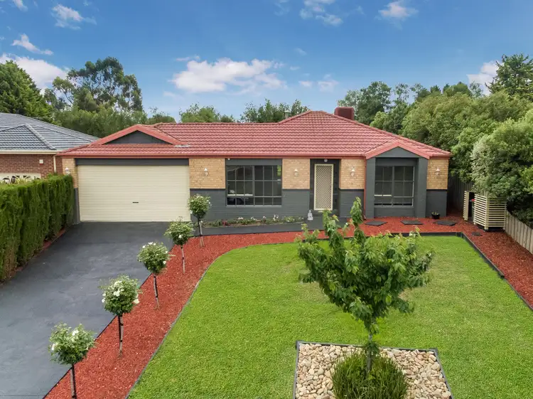 11 Wiggins Place, Wallan VIC 3756